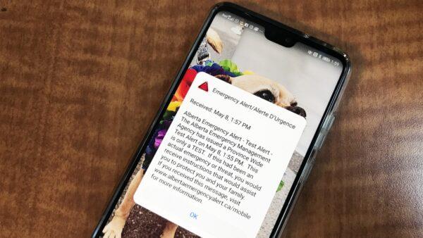 Www.albertaemergencyalert.ca/Mobile And Listen To Local Media
