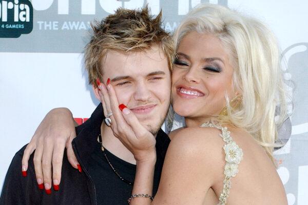 Anna Nicole Smith Son Death Cause