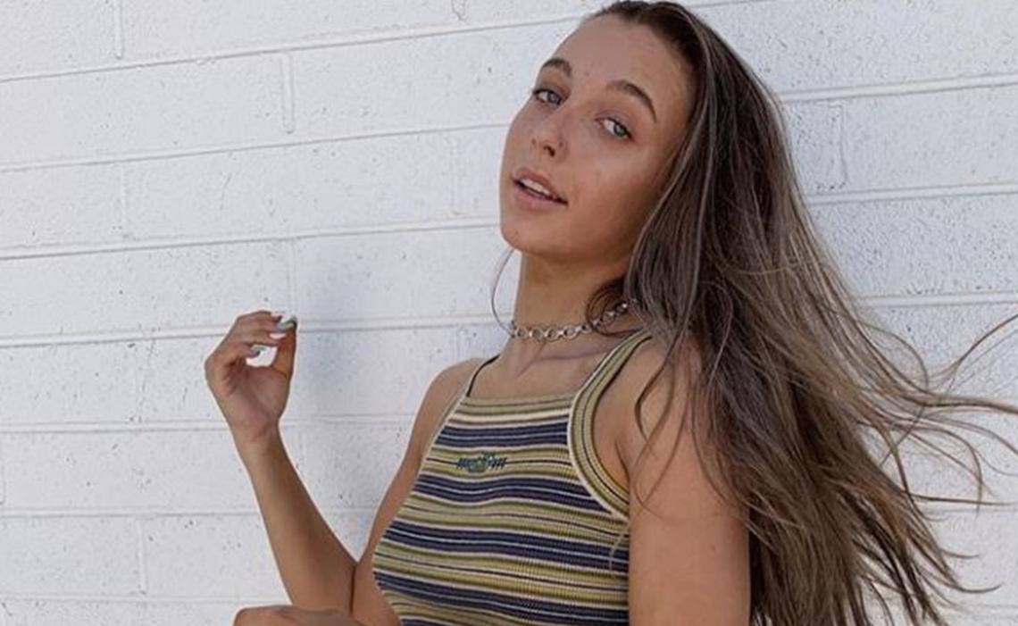 emma-chamberlain-skinny-ninja-mom