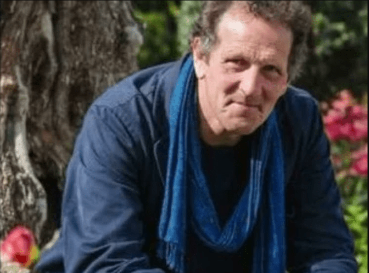 How Tall Is Monty Don
