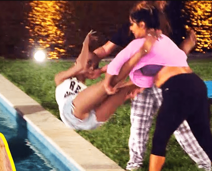 Who Falls In The Pool On Jersey Shore Family Vacation
