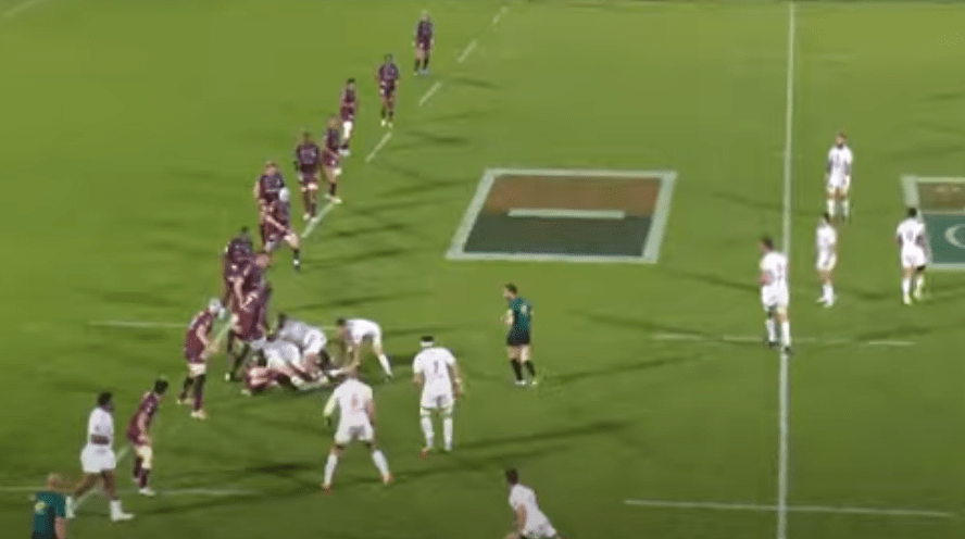 Rugby Pass Executed On The Run
