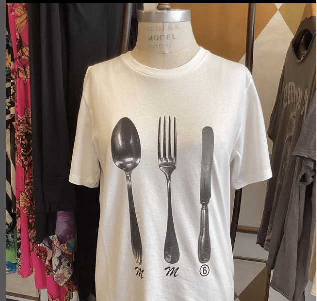 Fork Spoon Knife What Color Is My Shirt Explained